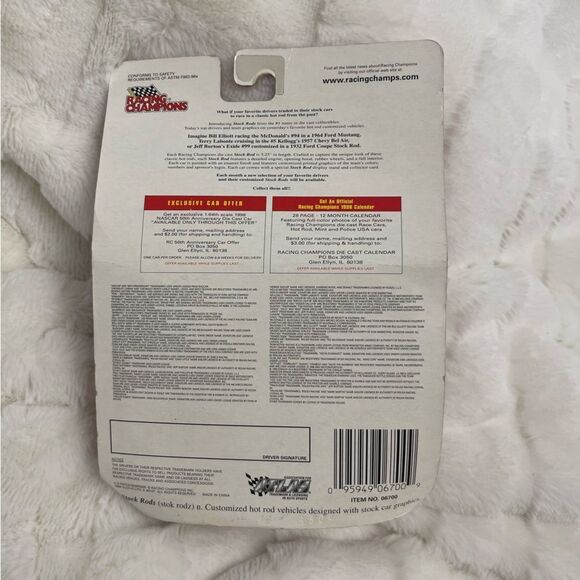 Vintage Racing Champions Collectibles Hot Rod & Stock Rods Car Set (2) - Picture 5 of 5